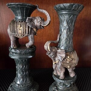Elephant Design Candle Holders - Black and Gold